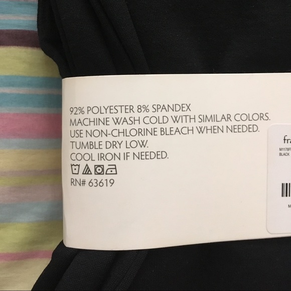 Black leggings! - Picture 2 of 2